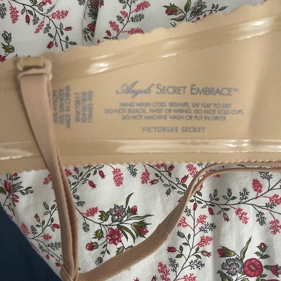 Victorias secret seamless push up bra - Picture 3 of 4